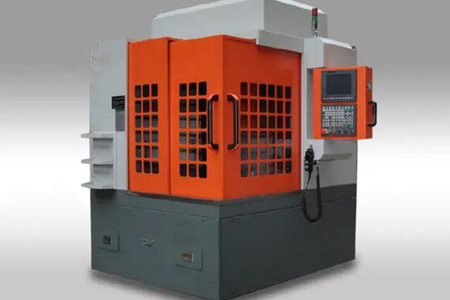 數(shù)控雕銑機(jī)使用過(guò)程中的注意事項(xiàng)