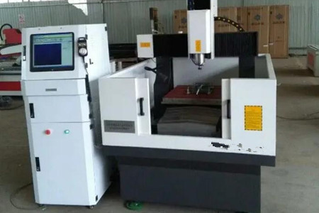 數(shù)控雕銑機(jī)怎么用電腦傳輸程序？