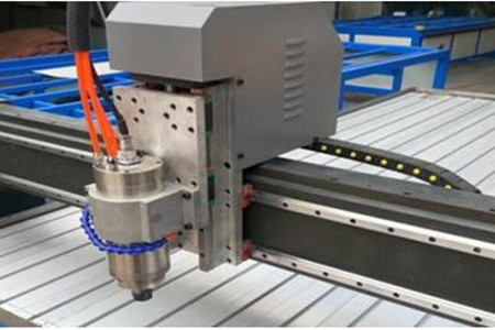 為什么數(shù)控雕銑機(jī)配置相同價格卻相差很大？